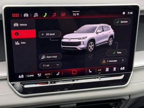 New 2026 Volkswagen Tiguan SE R-Line FWD image 24