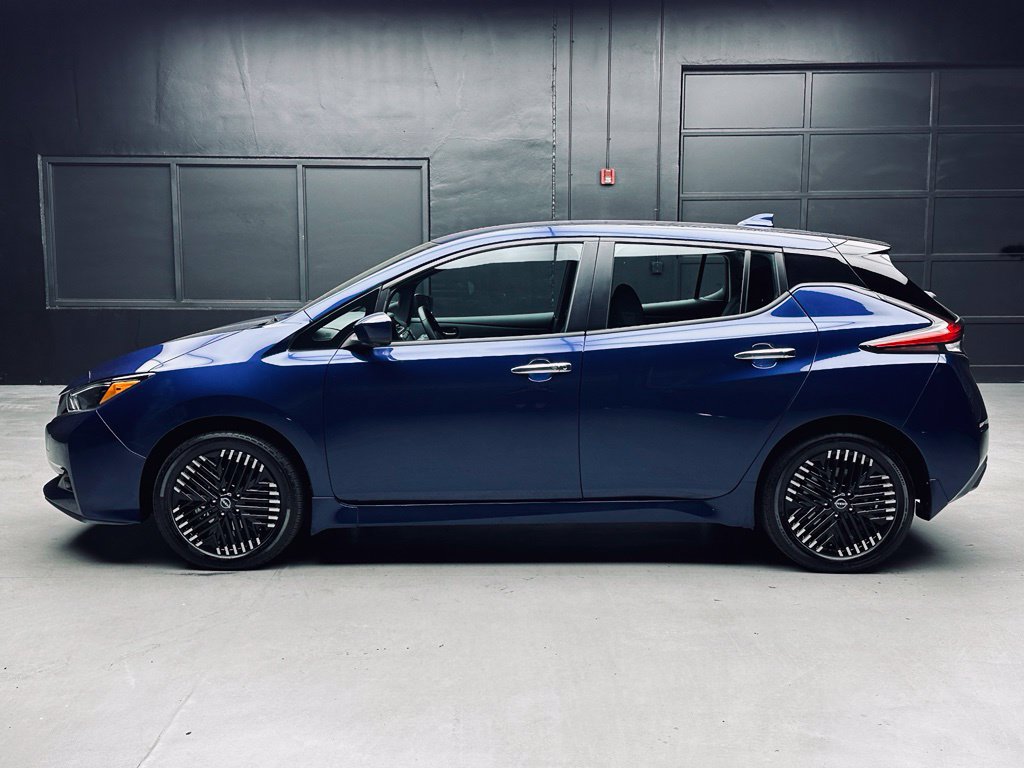 Used 2023 Nissan Leaf SV Plus FWD image 4