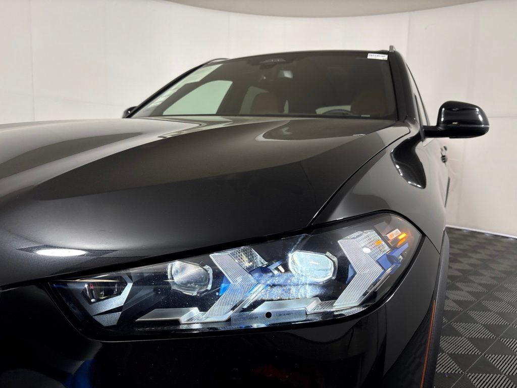 Certified 2024 BMW X5 sDrive40i w/ Premium Package RWD image 9
