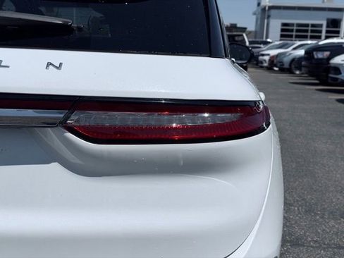 Used 2022 Lincoln Corsair Reserve w/ Elements Package AWD/4WD image 8