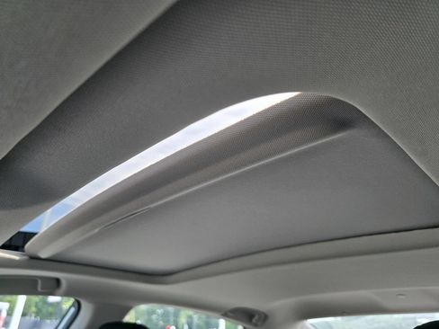 Used 2023 Honda Accord EX image 25