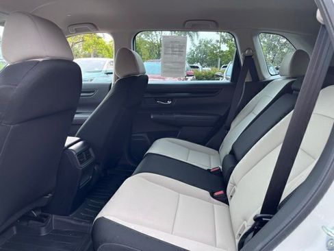 Used 2024 Honda CR-V LX image 9
