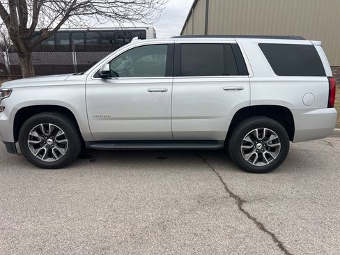 Used 2019 Chevrolet Tahoe LS image 9