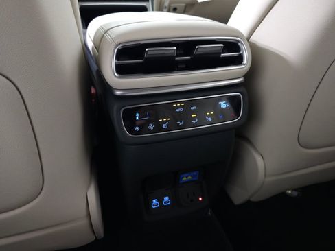 New 2026 Genesis GV80 2.5T Prestige image 34