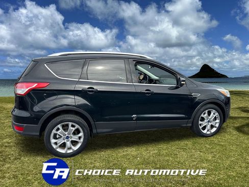 Used 2016 Ford Escape Titanium image 9