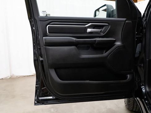 Used 2025 RAM 1500 Big Horn AWD/4WD image 22