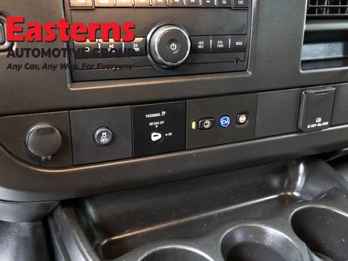 Used 2020 Chevrolet Express 2500 w/ Driver Convenience Package image 20