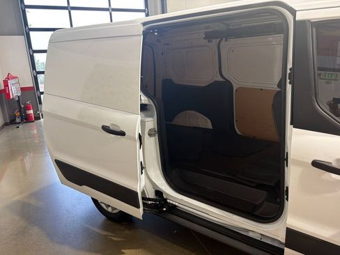 Used 2017 Ford Transit Connect XLT FWD image 74