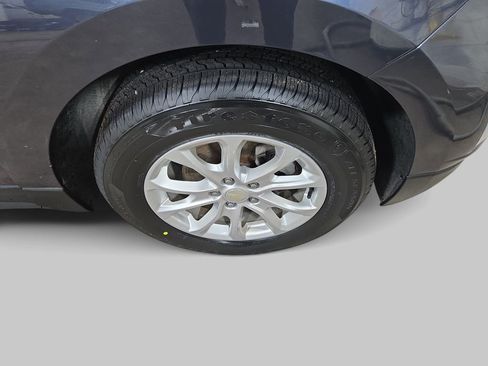 Used 2019 Chevrolet Equinox LT image 35