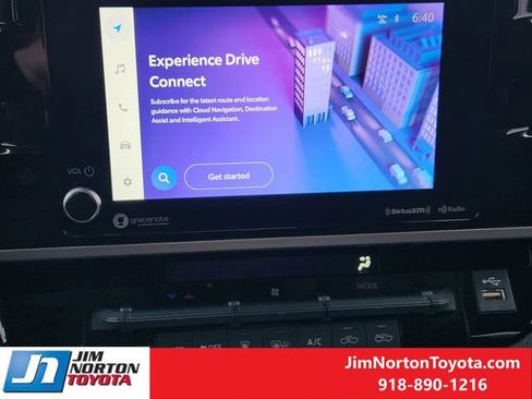 Used 2022 Toyota Tundra SR5 w/ SR5 Convenience Package AWD/4WD image 19