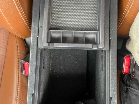 Used 2017 Subaru Outback 3.6R Touring w/ Popular Package #5A image 28