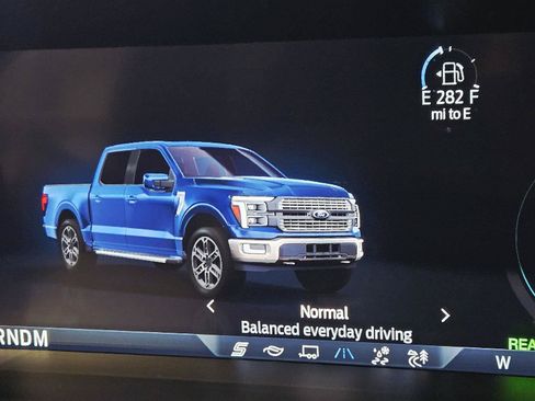 Used 2025 Ford F150 XLT w/ Equipment Group 302A MID AWD/4WD image 28