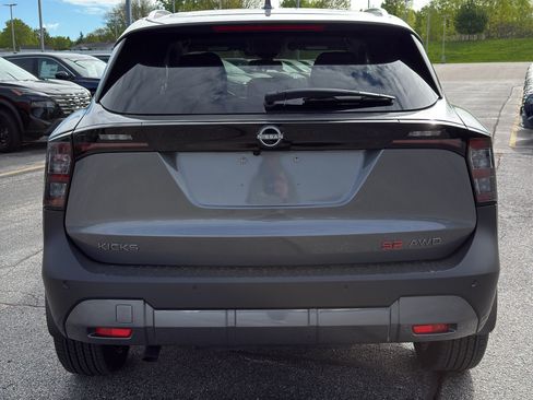 Certified 2025 Nissan Kicks SR AWD/4WD image 7