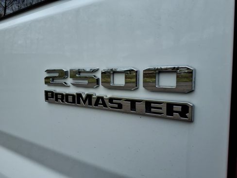 Used 2025 RAM ProMaster 2500 w/ U-Haul Equipment Group FWD image 13