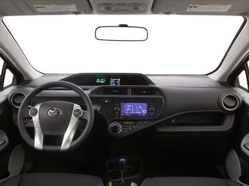 Used 2012 Toyota Prius C Three image 10