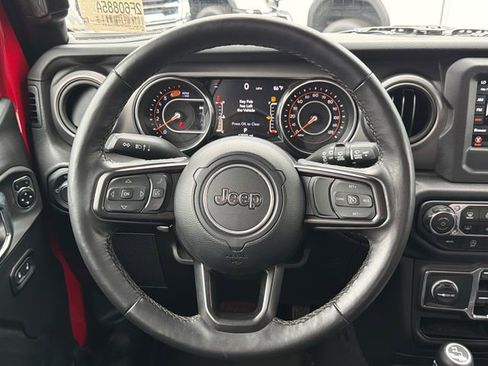 Used 2023 Jeep Wrangler Unlimited Sport AWD/4WD image 24