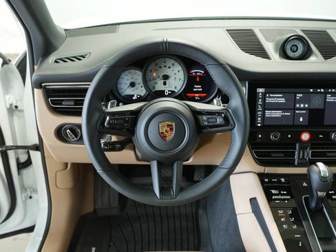 New 2026 Porsche Macan S image 13