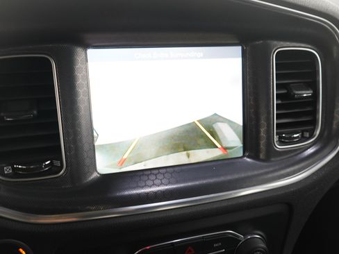 Used 2016 Dodge Charger SXT w/ AWD Plus Group image 27