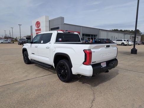 New 2025 Toyota Tundra Limited image 3