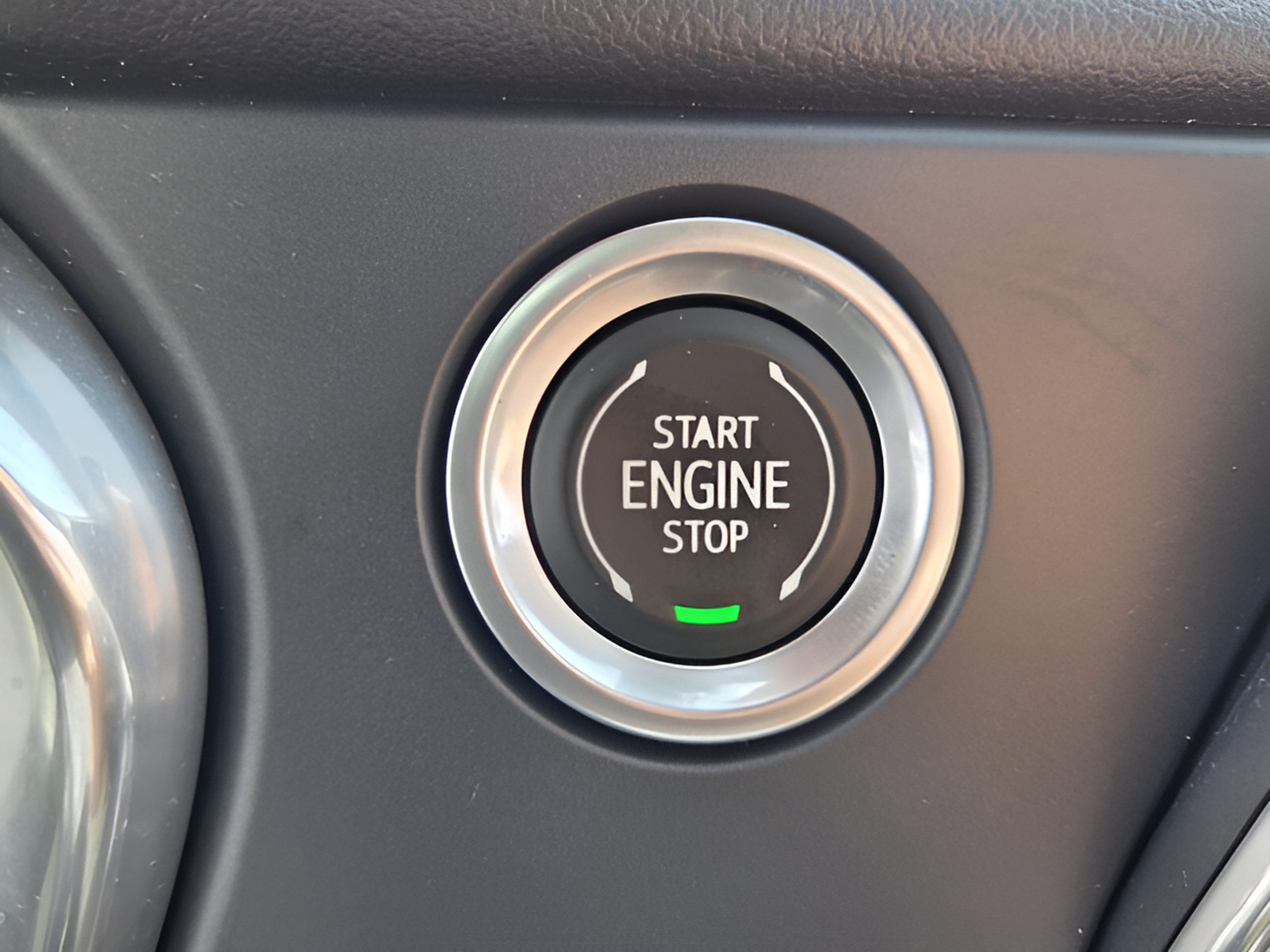 Certified 2022 Chevrolet Blazer Premier w/ Enhanced Convenience Package FWD image 22