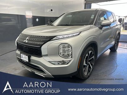 Used 2023 Mitsubishi Outlander SE