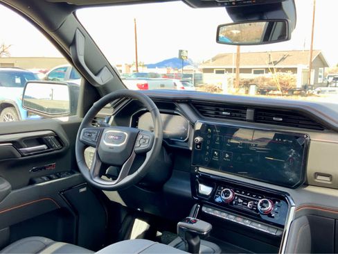 New 2026 GMC Sierra 1500 AT4 w/ AT4 Premium Package image 38