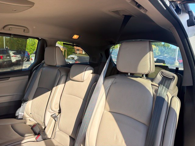 Certified 2024 Honda Odyssey Elite image 16