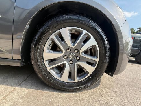 Used 2014 Honda Odyssey Touring image 30