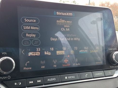 Used 2020 Nissan Sentra SV FWD image 20