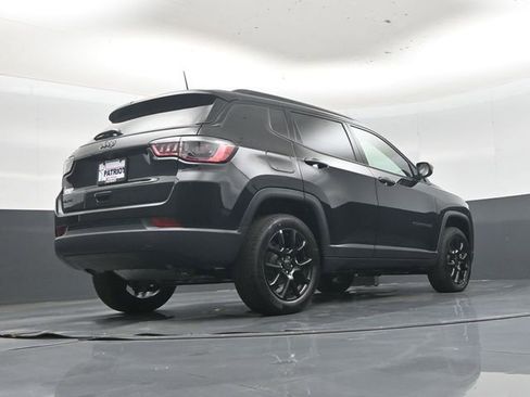 New 2026 Jeep Compass Latitude AWD/4WD image 40