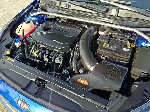 Used 2021 Kia Forte GT image 28