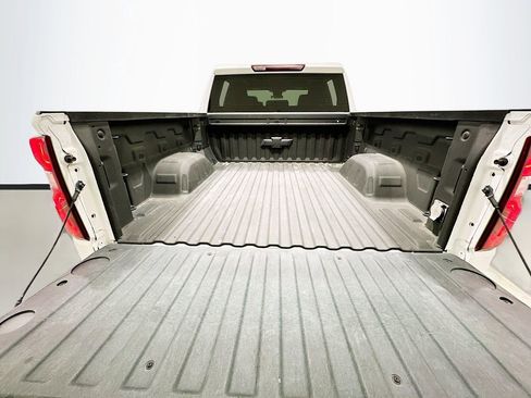 Used 2024 Chevrolet Silverado 1500 RST AWD/4WD image 27