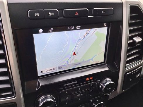 Used 2019 Ford F250 Lariat w/ Lariat Ultimate Package image 4