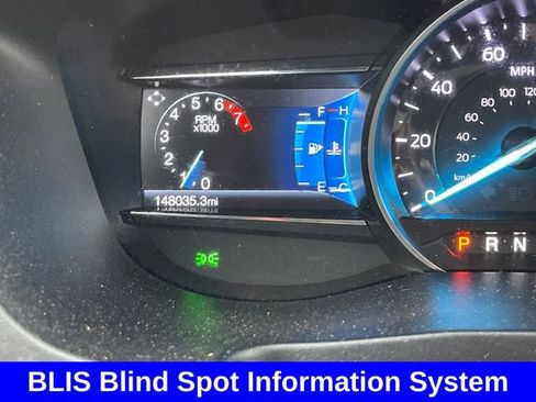 Used 2019 Ford Explorer XLT w/ Equipment Group 202A FWD image 16