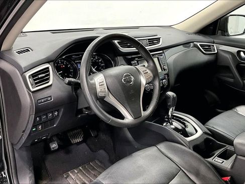 Used 2016 Nissan Rogue SL w/ SL Premium Package FWD image 16
