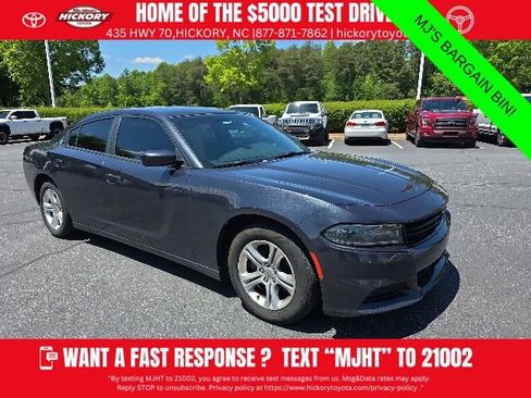 Used 2019 Dodge Charger SXT w/ Leather Interior Group RWD image 1