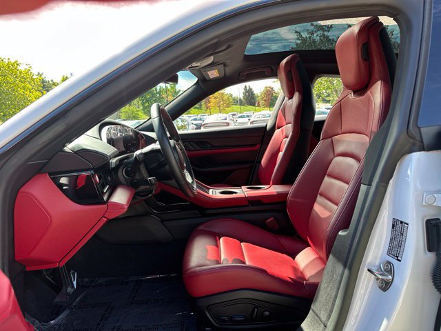 Used 2023 Porsche Taycan 4S AWD/4WD image 15