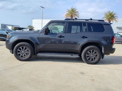 Used 2024 Toyota Land Cruiser Base image 4