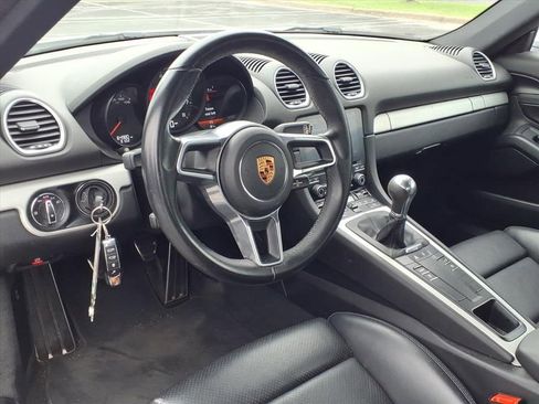 Used 2018 Porsche 718 Cayman RWD image 18