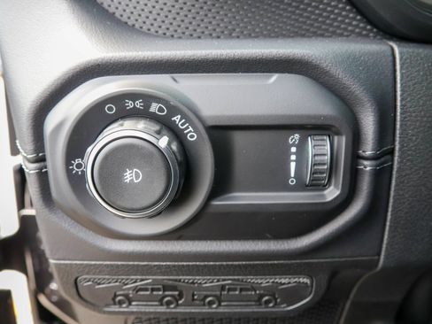 New 2026 Jeep Wrangler Unlimited Rubicon AWD/4WD image 35