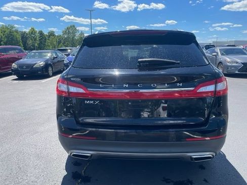 Used 2018 Lincoln MKX Premiere FWD image 4