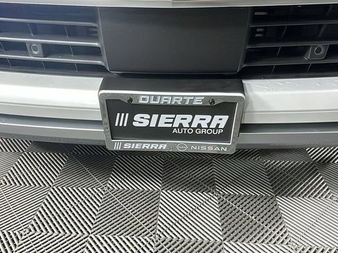 New 2025 INFINITI QX80 Luxe image 9