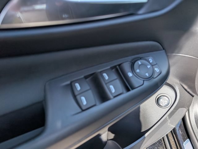 New 2026 Buick Envista Avenir FWD image 11