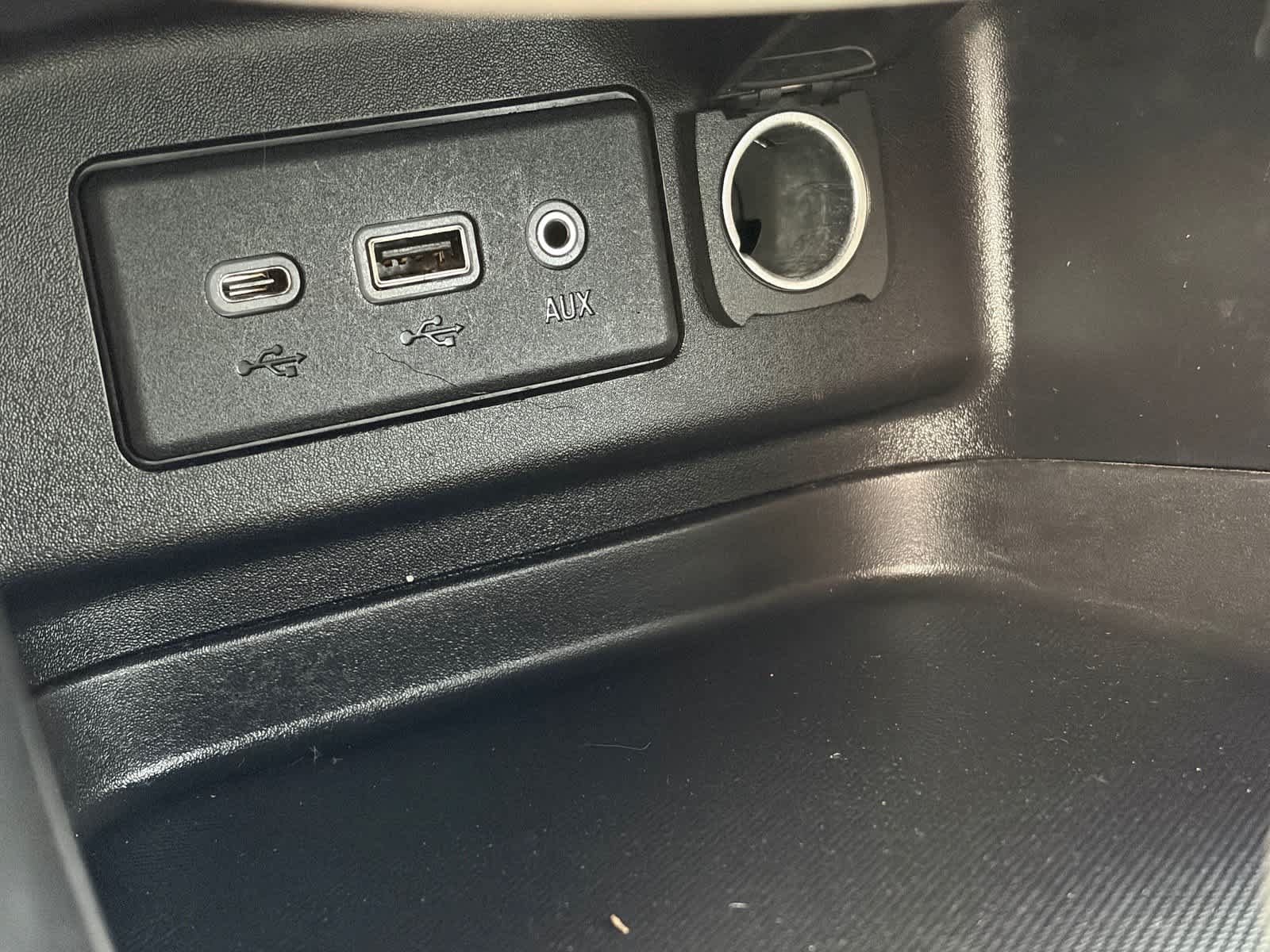 Used 2019 Chevrolet Equinox LS w/ LPO, Floor Liner Package AWD/4WD image 15