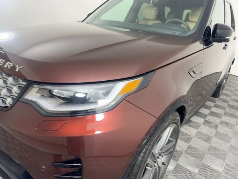New 2026 Land Rover Discovery Limited Edition image 12