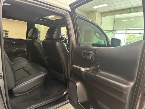 Certified 2021 Toyota Tacoma Limited w/ Nightshade Package AWD/4WD image 25