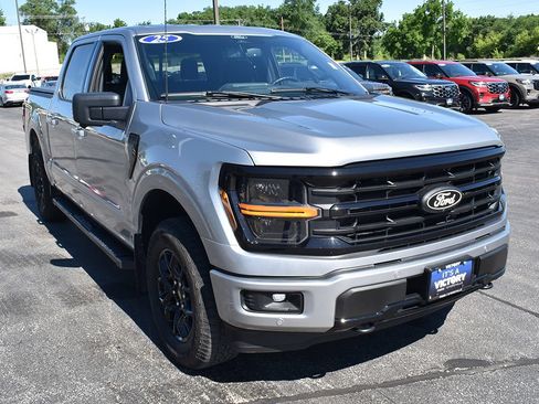 Used 2025 Ford F150 XLT w/ Equipment Group 302A MID AWD/4WD image 13