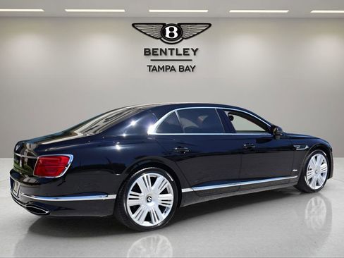 New 2026 Bentley Flying Spur Plug-In Hybrid AWD/4WD image 9