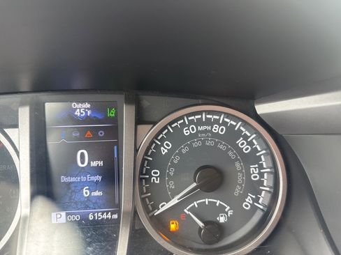 Used 2023 Toyota Tacoma SR5 image 35