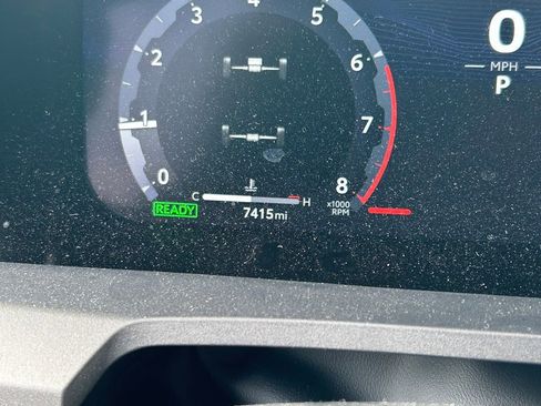 Used 2025 Toyota 4Runner Trailhunter AWD/4WD image 43